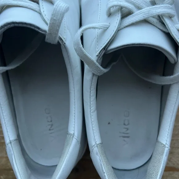 Vince Fulton Leather Sneaker in White Size 9/ EU 42.5 - Picture 11 of 11